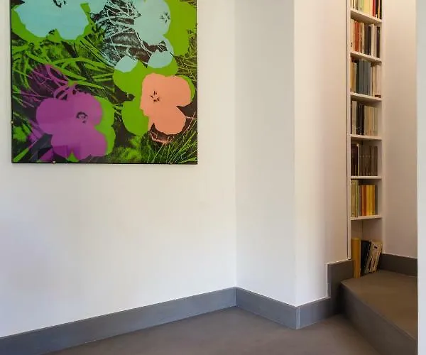 Torre Dell'incantesimo נאפולי